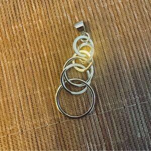 Six Interlocking Circles Gold Toned Pendant for Necklace